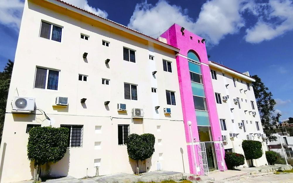 Hotel Barranquilla แคมเปเช ภายนอก รูปภาพ